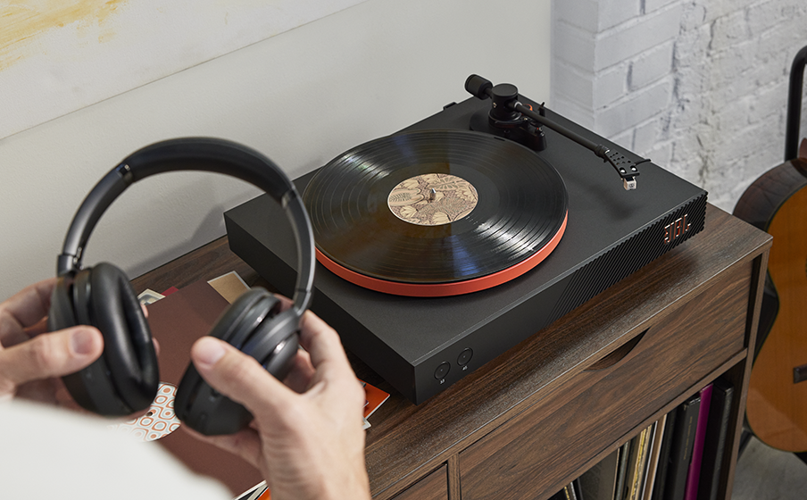 Bluetooth with AptX-HD&trade;